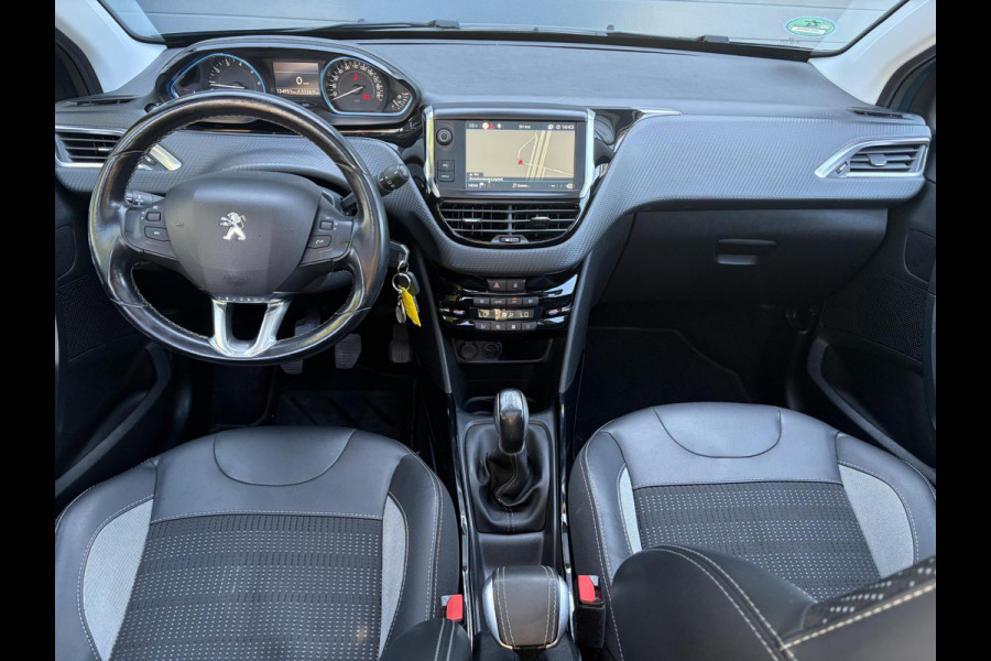 Peugeot 2008 1.2 PureTech Allure D-riem vv in 02-2026 l Pano l Carplay l Camera l Halfleder l 110pk l Dealer Onderhouden l 2e Eigenaar l Navi l Clima l Cruise l Pdc l Lm velgen l Apk tot 02-2027