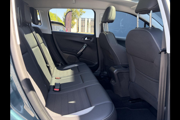 Peugeot 2008 1.2 PureTech Allure D-riem vv in 02-2026 l Pano l Carplay l Camera l Halfleder l 110pk l Dealer Onderhouden l 2e Eigenaar l Navi l Clima l Cruise l Pdc l Lm velgen l Apk tot 02-2027