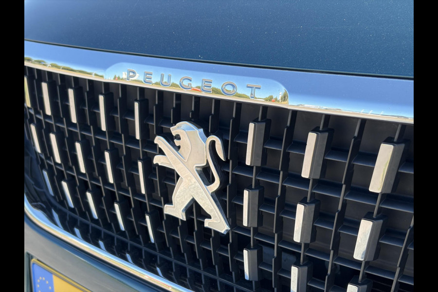 Peugeot 2008 1.2 PureTech Allure D-riem vv in 02-2026 l Pano l Carplay l Camera l Halfleder l 110pk l Dealer Onderhouden l 2e Eigenaar l Navi l Clima l Cruise l Pdc l Lm velgen l Apk tot 02-2027