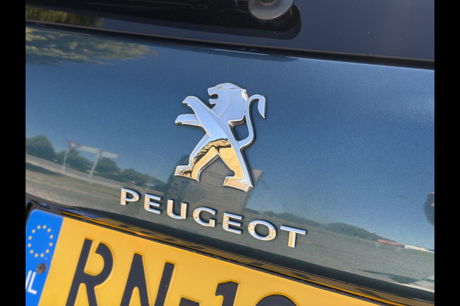 Peugeot 2008 1.2 PureTech Allure D-riem vv in 02-2026 l Pano l Carplay l Camera l Halfleder l 110pk l Dealer Onderhouden l 2e Eigenaar l Navi l Clima l Cruise l Pdc l Lm velgen l Apk tot 02-2027