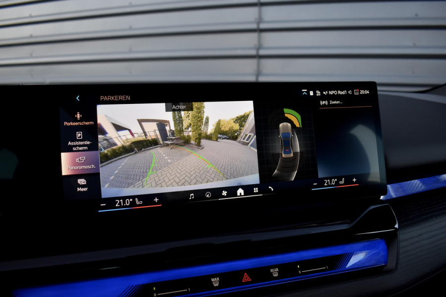 BMW i5 eDrive40 M Sport 84 kWh | Orig. NL | Driving Assistant Plus | Lederen Bekleding | Ambient verlichting |
