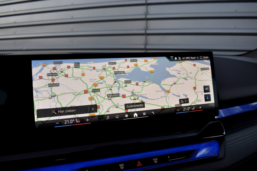 BMW i5 eDrive40 M Sport 84 kWh | Orig. NL | Driving Assistant Plus | Lederen Bekleding | Ambient verlichting |