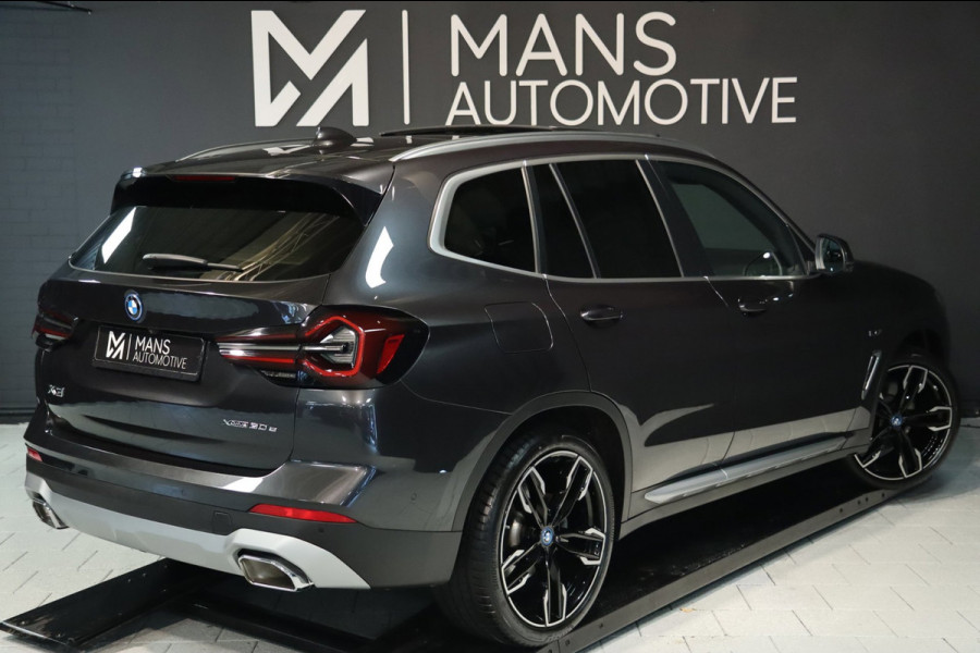 BMW X3 XDrive30e / PANO / LASER / HUD / MEMORY / 360 / KEYLESS / 21'