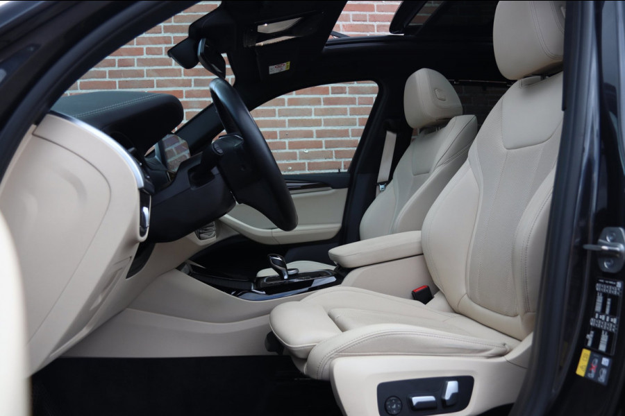 BMW X3 XDrive30e / PANO / LASER / HUD / MEMORY / 360 / KEYLESS / 21'
