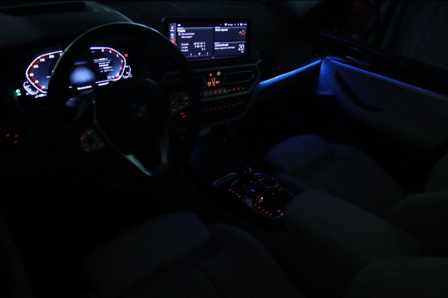 BMW X3 XDrive30e / PANO / LASER / HUD / MEMORY / 360 / KEYLESS / 21'