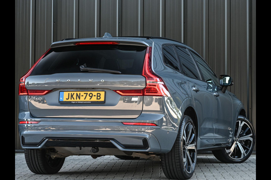 Volvo XC60 2.0 T8 Plug-in hybrid AWD Ultra Black Edition | Panoramadak | Harman/Kardon | Pilot Assist | HUD | 360 Camera | Memory Seats | Trekhaak | Stuurverwarming | Stoelverwarming V+A |