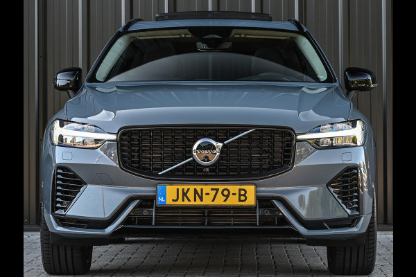 Volvo XC60 2.0 T8 Plug-in hybrid AWD Ultra Black Edition | Panoramadak | Harman/Kardon | Pilot Assist | HUD | 360 Camera | Memory Seats | Trekhaak | Stuurverwarming | Stoelverwarming V+A |