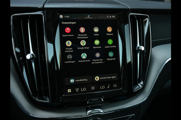 Volvo XC60 2.0 T8 Plug-in hybrid AWD Ultra Black Edition | Panoramadak | Harman/Kardon | Pilot Assist | HUD | 360 Camera | Memory Seats | Trekhaak | Stuurverwarming | Stoelverwarming V+A |