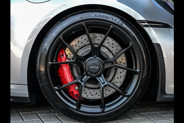 Porsche 911 4.0 GT3 | NL-Auto | Dealeronderhouden | Sport Chrono | Achterasbesturing | Race-Tex Hemelbekleding | 18 Wegs Verst. Stoelen | Camera |