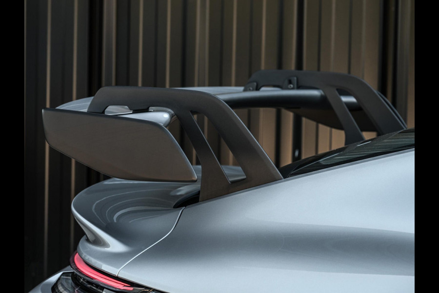 Porsche 911 4.0 GT3 | NL-Auto | Dealeronderhouden | Sport Chrono | Achterasbesturing | Race-Tex Hemelbekleding | 18 Wegs Verst. Stoelen | Camera |