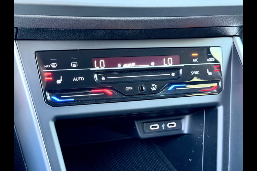 Volkswagen Polo 1.0 TSI Life Business AppleCarPlay/Acc