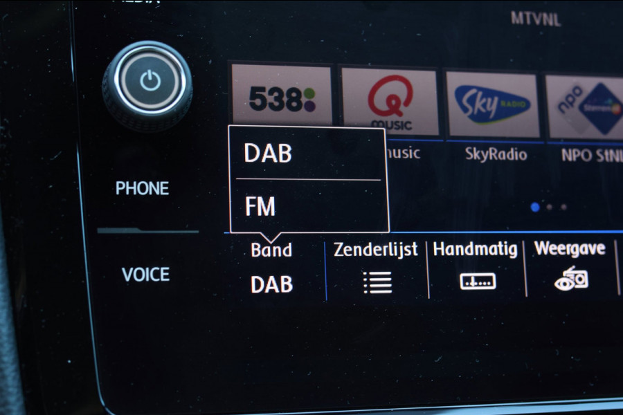 Volkswagen Golf 1.5 TSI DSG 3X R-Line *Led*Camera*Virtual*ACC