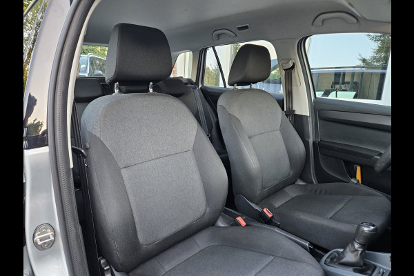 Škoda Fabia Combi 1.0 MPI Active Trekhaak! Cruise Control! NAP! Nette Auto!