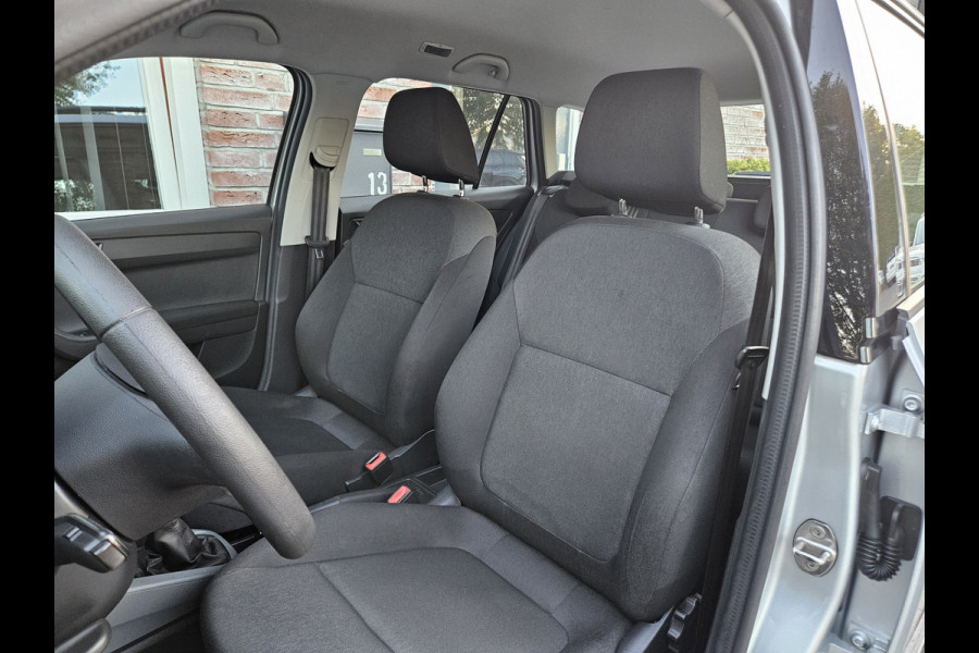 Škoda Fabia Combi 1.0 MPI Active Trekhaak! Cruise Control! NAP! Nette Auto!