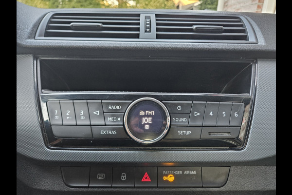 Škoda Fabia Combi 1.0 MPI Active Trekhaak! Cruise Control! NAP! Nette Auto!