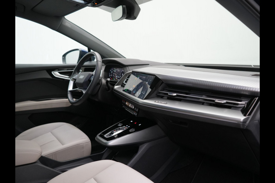 Audi Q4 e-tron 55 Quattro Advanced edition 82 kWh 340pk | Panodak | Adaptive Cruise | Head Up | Sonos Audio | Camera | Matrix LED | Stoelen & Stuur Verwarmd | Blis | Apple Carplay | Navigatie | DAB |
