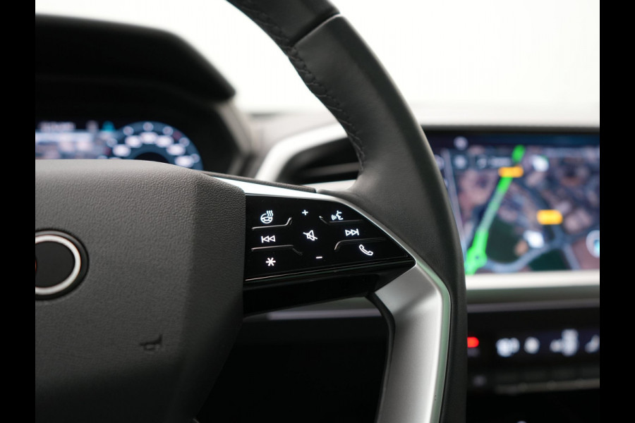 Audi Q4 e-tron 55 Quattro Advanced edition 82 kWh 340pk | Panodak | Adaptive Cruise | Head Up | Sonos Audio | Camera | Matrix LED | Stoelen & Stuur Verwarmd | Blis | Apple Carplay | Navigatie | DAB |
