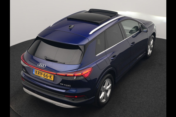 Audi Q4 e-tron 55 Quattro Advanced edition 82 kWh 340pk | Panodak | Adaptive Cruise | Head Up | Sonos Audio | Camera | Matrix LED | Stoelen & Stuur Verwarmd | Blis | Apple Carplay | Navigatie | DAB |