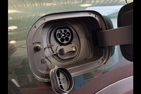 GEELY Starray EM-i MAX+ PHEV LONG RANGE NIEUWE AUTO | 29,8 kWh ACCU | 136 KM WLTP | PANORAMADAK | STOELVERWARMING/KOELING | LEER | MET MASSAGE