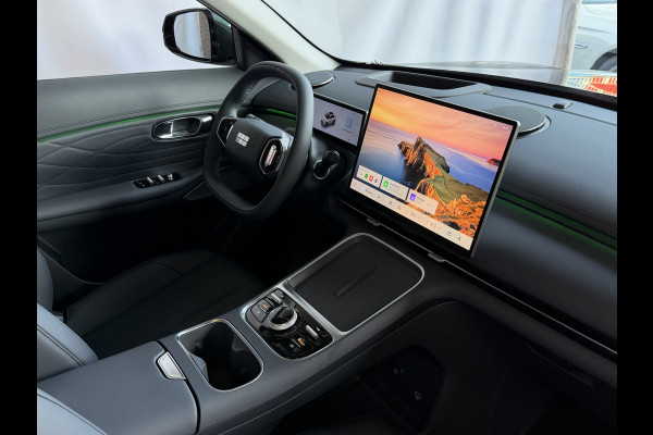 GEELY Starray EM-i MAX+ PHEV LONG RANGE NIEUWE AUTO | 29,8 kWh ACCU | 136 KM WLTP | PANORAMADAK | STOELVERWARMING/KOELING | LEER | MET MASSAGE