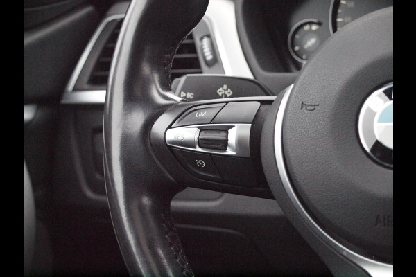 BMW 4 Serie Gran Coupé 420i High Executive | M-Pakket | Panoramadak | Trekhaak | NL-Auto |