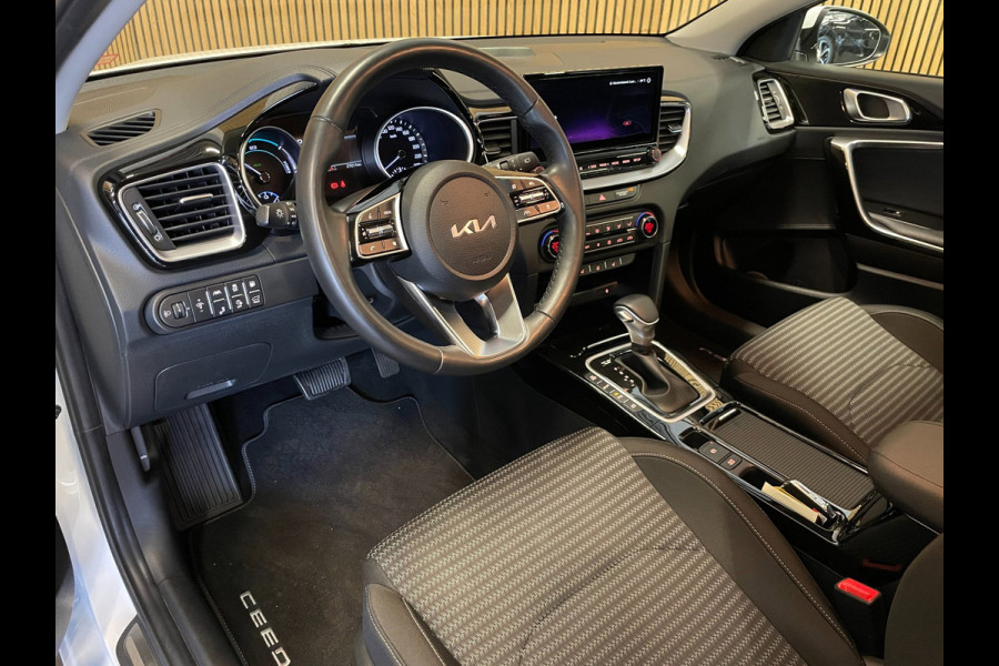 Kia Ceed Sportswagon 1.6 GDI PHEV DynamicLine|GROOT SCHERM|ACC|STOEL+STUURVERW.|ANDROID+CARPLAY|CAMERA|CRUISE+CLIMA|IN.BTW|1e EIG|