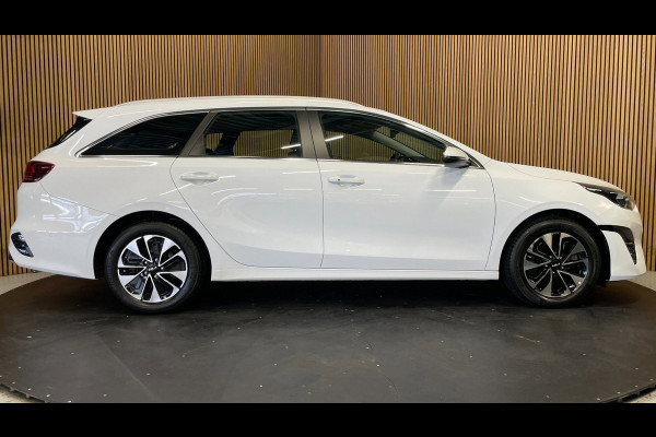 Kia Ceed Sportswagon 1.6 GDI PHEV DynamicLine|GROOT SCHERM|ACC|STOEL+STUURVERW.|ANDROID+CARPLAY|CAMERA|CRUISE+CLIMA|IN.BTW|1e EIG|