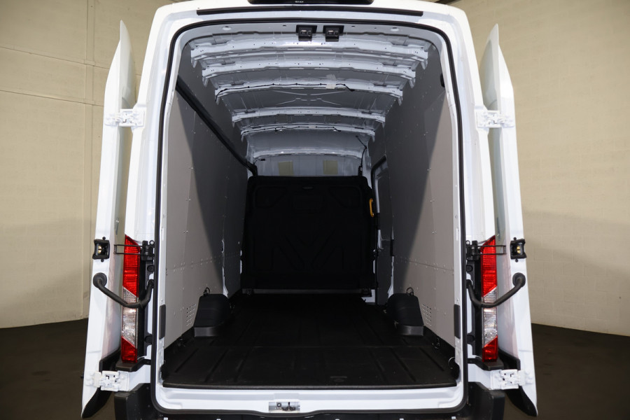 Ford Transit 350 2.0 TDCI L4 H3 130pk Navigatie 270gr Achterdeuren