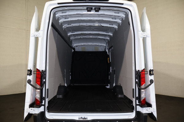 Ford Transit 350 2.0 TDCI L4 H3 130pk Navigatie 270gr Achterdeuren