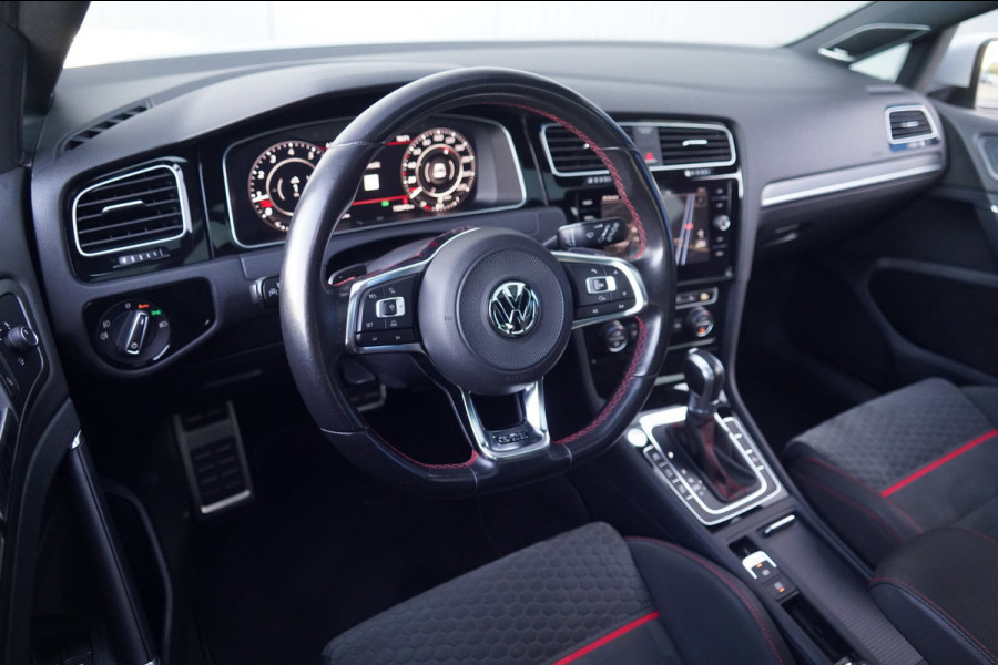 Volkswagen Golf 2.0 TSI GTI Performance / Pano / Dealeronderhouden / Dynaudio / Bearlock / White Silver Metallic
