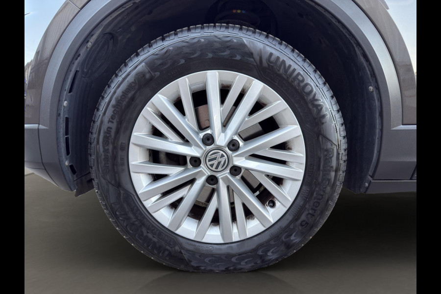 Volkswagen T-Roc 1.0 TSI Style | Clima | Stoelverw | Parksensors V+A | Navi | 16"Velg | Apple / Android