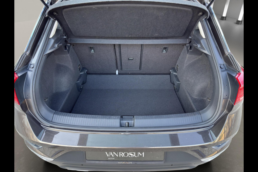 Volkswagen T-Roc 1.0 TSI Style | Clima | Stoelverw | Parksensors V+A | Navi | 16"Velg | Apple / Android