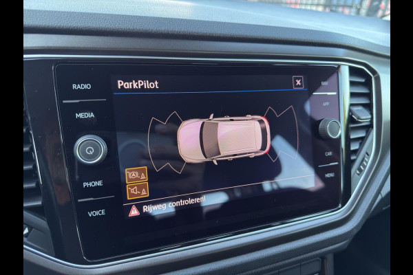 Volkswagen T-Roc 1.0 TSI Style | Clima | Stoelverw | Parksensors V+A | Navi | 16"Velg | Apple / Android