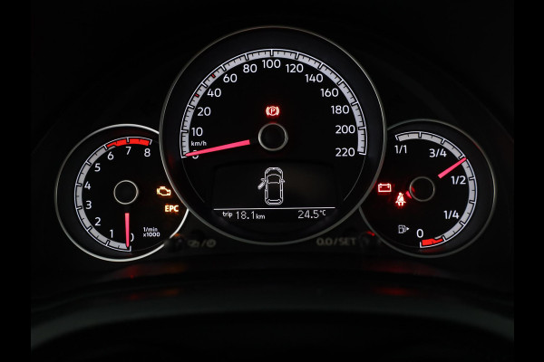 Volkswagen up! 1.0 65 pk | Navigatie via App | Airco | Parkeersensoren achter | Achteruitrijcamera | Cruise control |