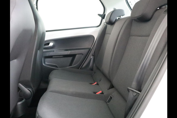 Volkswagen up! 1.0 65 pk | Navigatie via App | Airco | Parkeersensoren achter | Achteruitrijcamera | Cruise control |
