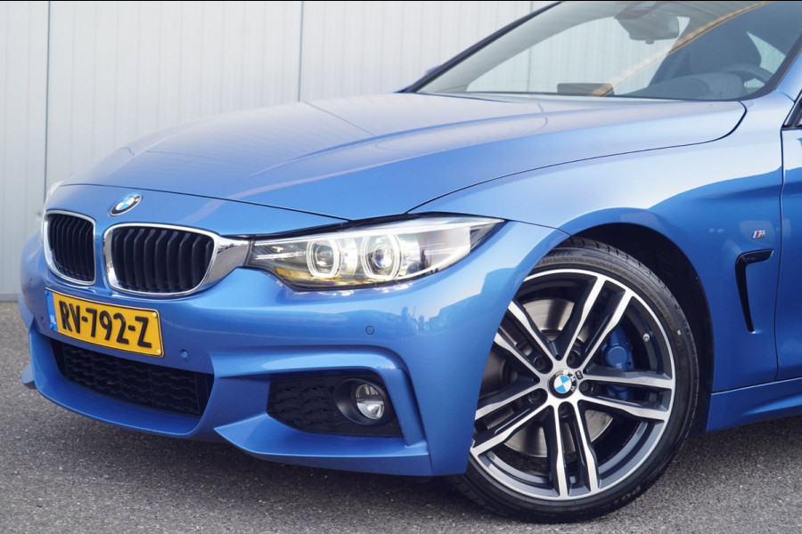 BMW 4 Serie Coupé 430i High Executive / M-Sport / NL-Auto / Dealeronderhouden / Estoril Blue / Leder / Navi