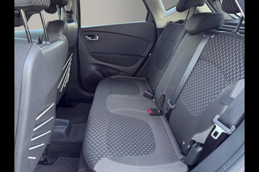 Renault Captur 1.3 TCe 130 Intens | Camera | Navi | 17"Velg | Apple /Android | Park V+A | Bi Tone