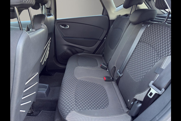 Renault Captur 1.3 TCe 130 Intens | Camera | Navi | 17"Velg | Apple /Android | Park V+A | Bi Tone