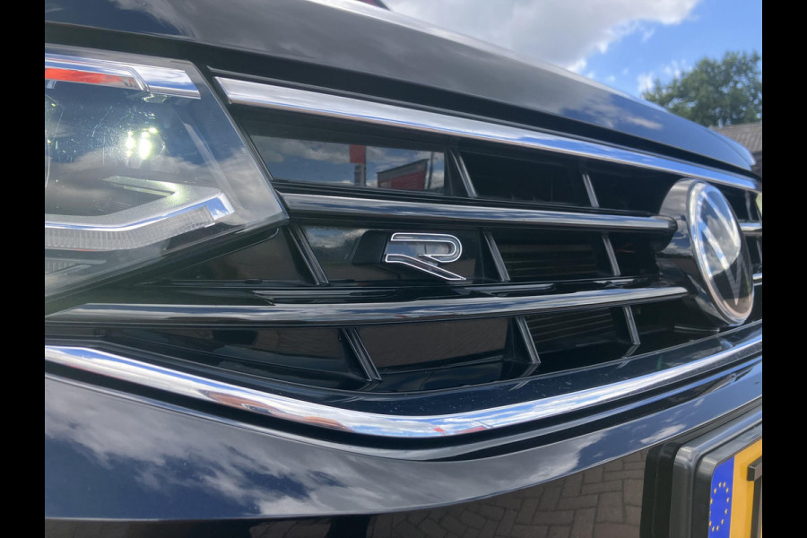 Volkswagen Tiguan 1.5 TSI R-Line | Black Style | Matrix | Pano | Trekhaak
