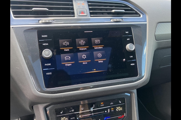 Volkswagen Tiguan 1.5 TSI R-Line | Black Style | Matrix | Pano | Trekhaak