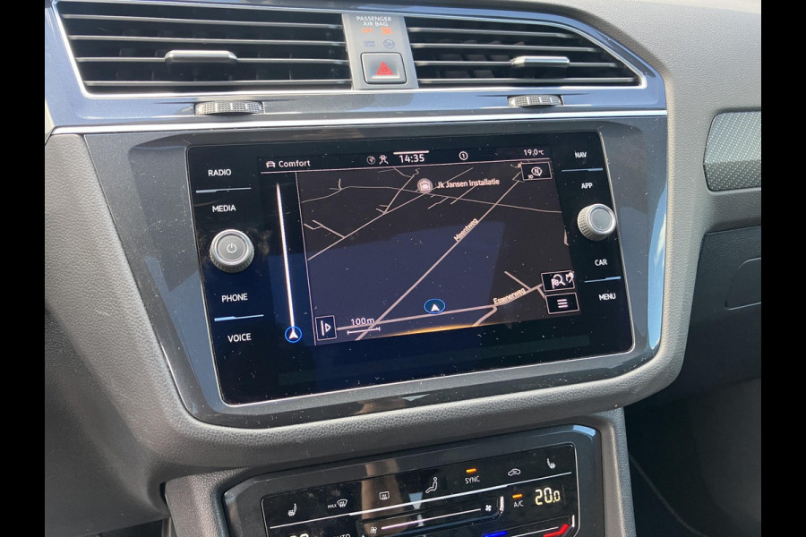 Volkswagen Tiguan 1.5 TSI R-Line | Black Style | Matrix | Pano | Trekhaak