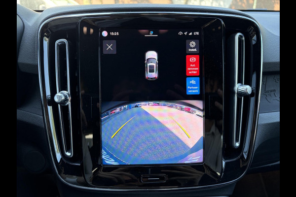 Volvo XC40 Core Recharge Pure Electric 2WD SOH 95%| VOLVO ONDERHOUDEN| RIJKLAARPRIJS INCL. 12 MND BOVAG GARANTIE| WARMTEPOMP| STOEL + STUURVERWARMING