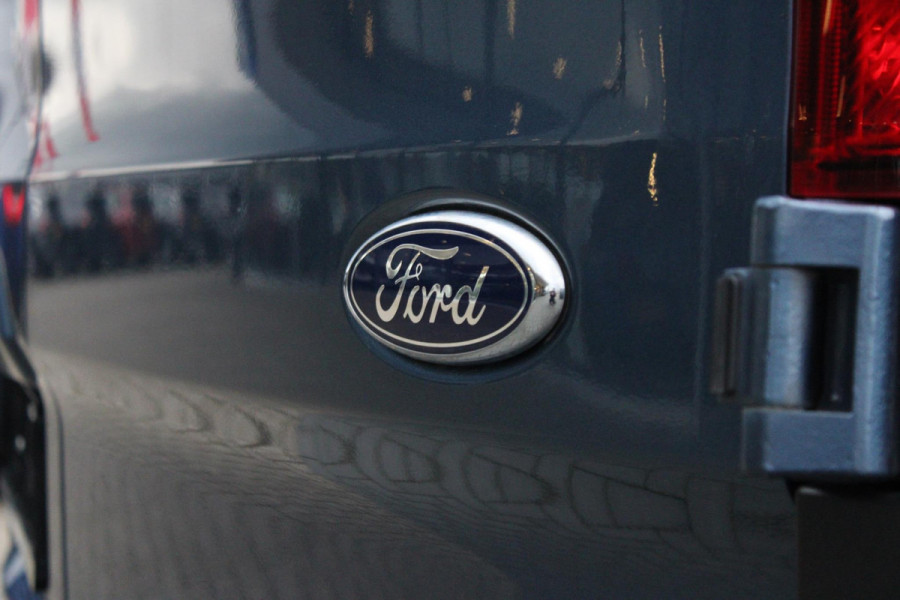Ford Transit Custom 300 2.0 TDCI L1H1 Trail 130pk | Zuid | Vol leder | Trail pakket | Parkeer sensoren