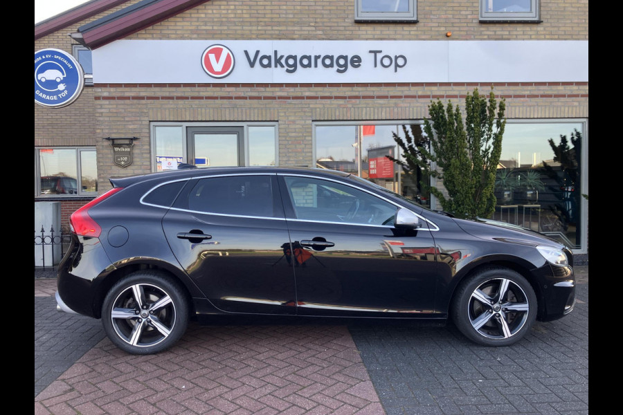 Volvo V40 1.5 T3 Polar+ Sport | R-Design | Pano | Leder | NAP