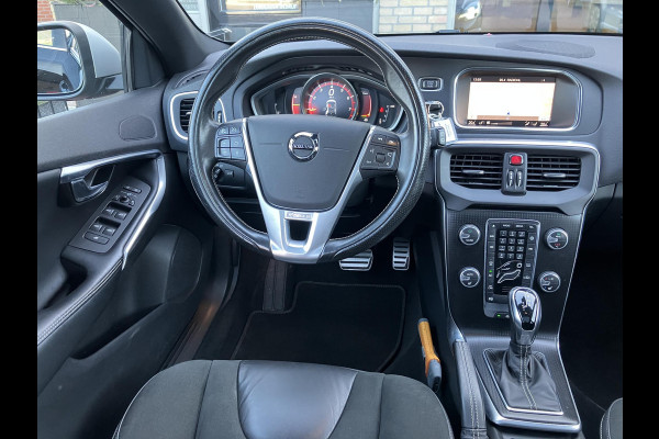 Volvo V40 1.5 T3 Polar+ Sport | R-Design | Pano | Leder | NAP