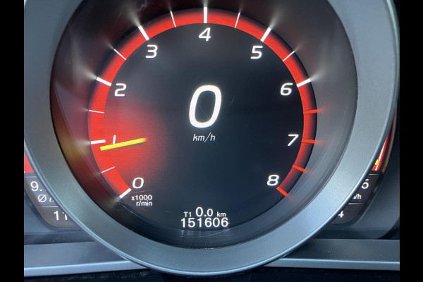 Volvo V40 1.5 T3 Polar+ Sport | R-Design | Pano | Leder | NAP