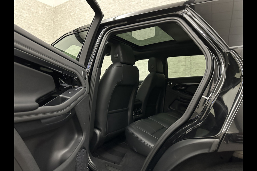 Land Rover Range Rover Evoque P300e AWD R-Dynamic HSE | Panorama | 360 Camera | Leder | Memory | Digitale-Cockpit | Keyless-Entry | Meridian-Sound | Stuurverwarming | Getint Glas | Black-Optic | 20 inch | Stand-Clima | Dodehoek | Lane Assist | Camera-Spiegel |