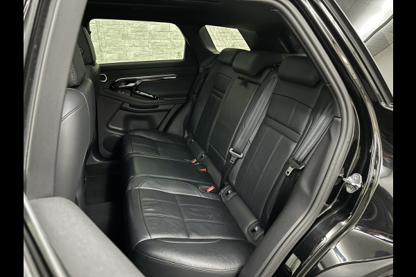 Land Rover Range Rover Evoque P300e AWD R-Dynamic HSE | Panorama | 360 Camera | Leder | Memory | Digitale-Cockpit | Keyless-Entry | Meridian-Sound | Stuurverwarming | Getint Glas | Black-Optic | 20 inch | Stand-Clima | Dodehoek | Lane Assist | Camera-Spiegel |