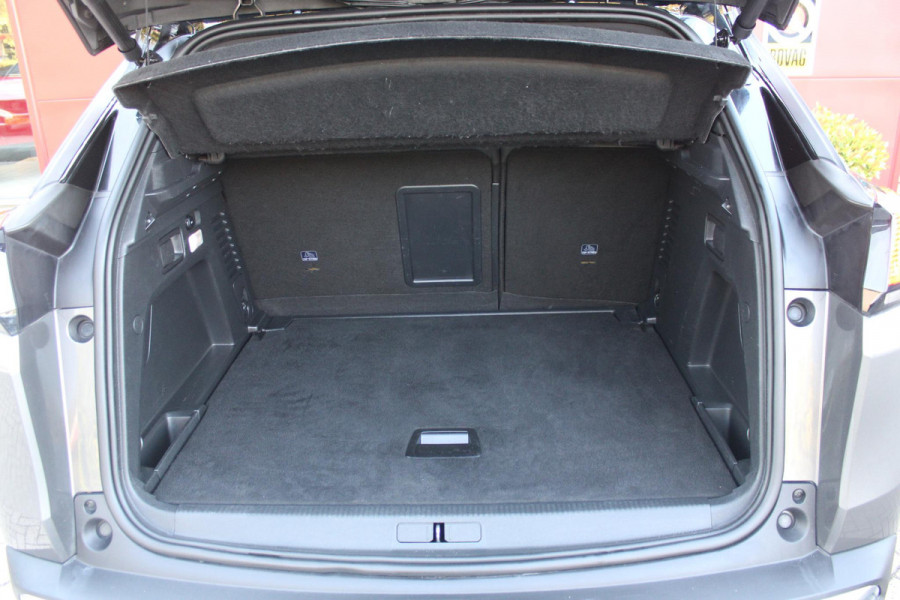Peugeot 3008 1.2 130PK AUTOMAAT GT LINE | PANORAMA SCHUIF/KANTEL DAK | TREKHAAK | LEDEREN BEKLEDING | ELETRISCH BEDIENBARE BESTUURDERSSTOEL MET GEHEUGENFUNCTIE | MASSAGE STOELEN | FULL LED KOPLAMPEN | ELEKTRISCH BEDIENBARE ACHTERKLEP | ALL SEASON BANDEN | APPLE CARPLAY/ANDROID AUTO | NAVIGATIE | CLIMATE CONTROL | DODEHOEK DETECTIE | ADAPTIVE CRUISE CONTROL | KEYLESS ENTRY/START | STOEL VERWARMING |