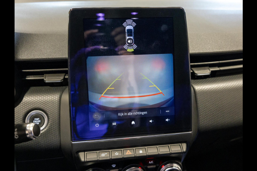 Renault Clio 1.0 TCe Intens 101pk / Achteruitrijcamera / Navigatie / Airco / Klimaatregeling / Apple carplay /